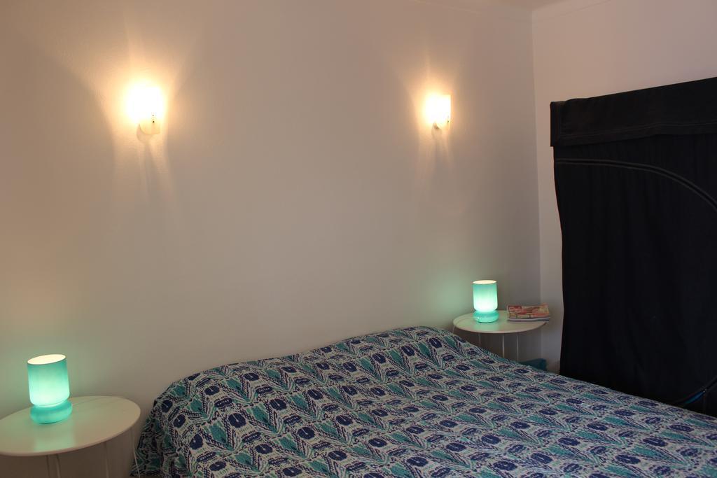 Apartment Casa Azul Quarteira Værelse billede